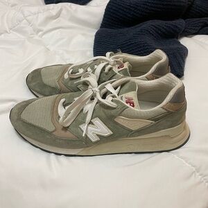 New Balance 998